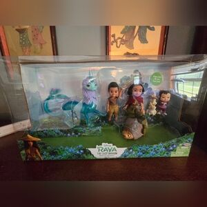 Disney Raya and the Last Dragon Figure Set